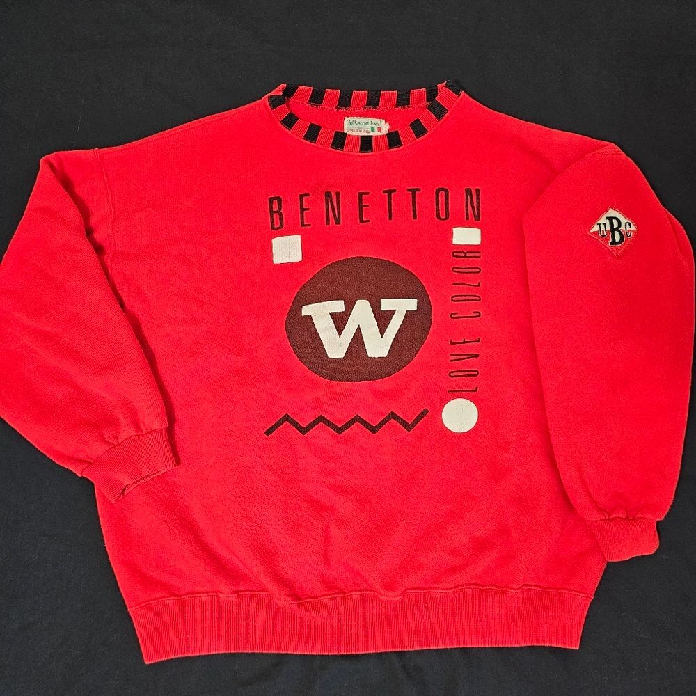Vintage Benetton Sweatshirt Red Crewneck Italy Made 90s Streetwear Unisex